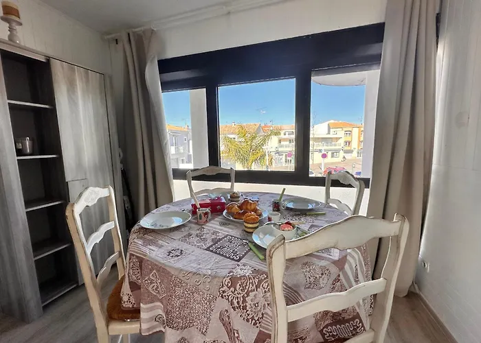 Apartamento L'escapade Salee - A 100 Metres De La Et En Plein Coeur De Le Grau-du-Roi