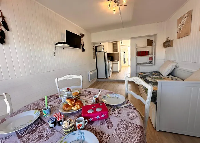 L'escapade Salee - A 100 Metres De La Et En Plein Coeur De Apartamento *